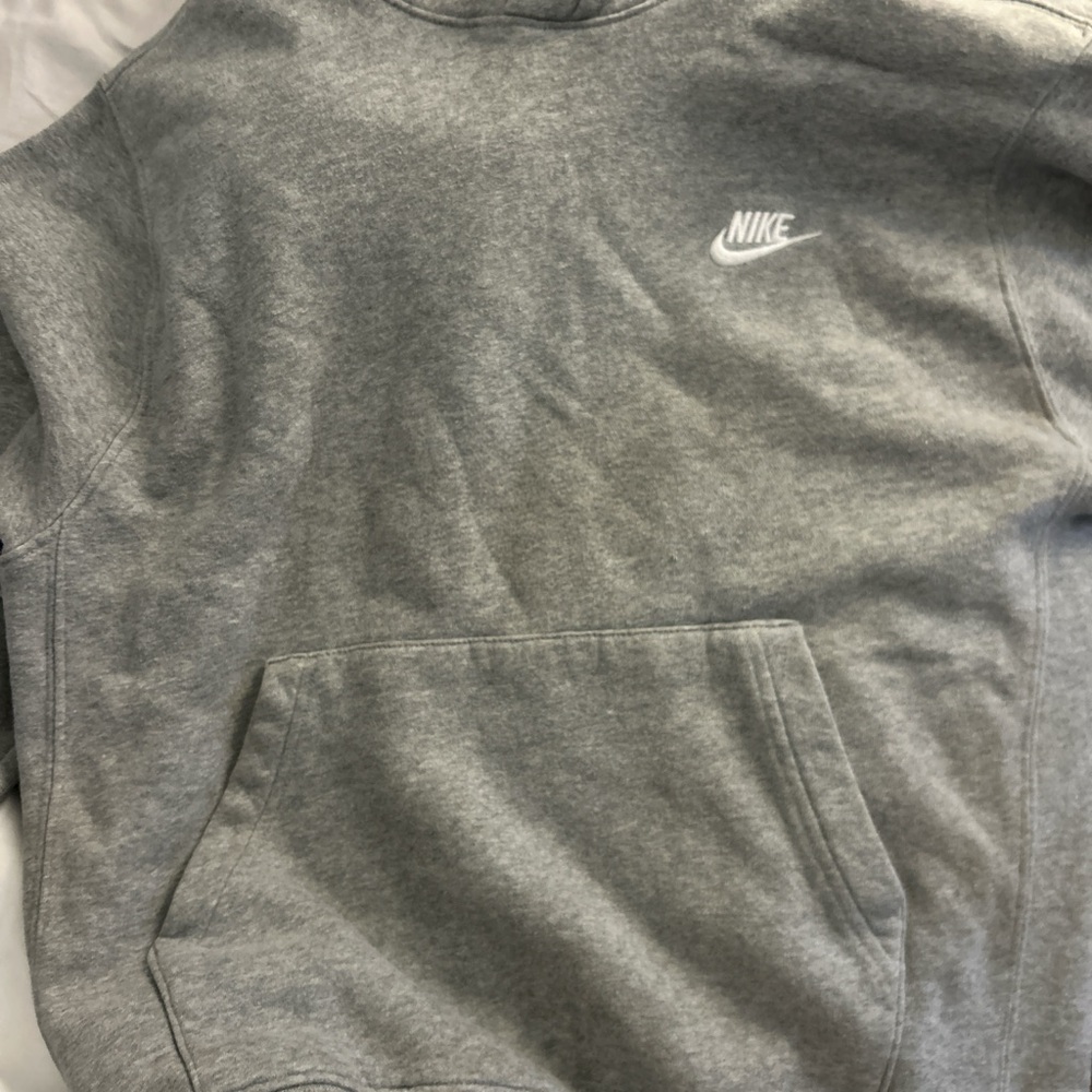 Nike Womans Gray Sweater